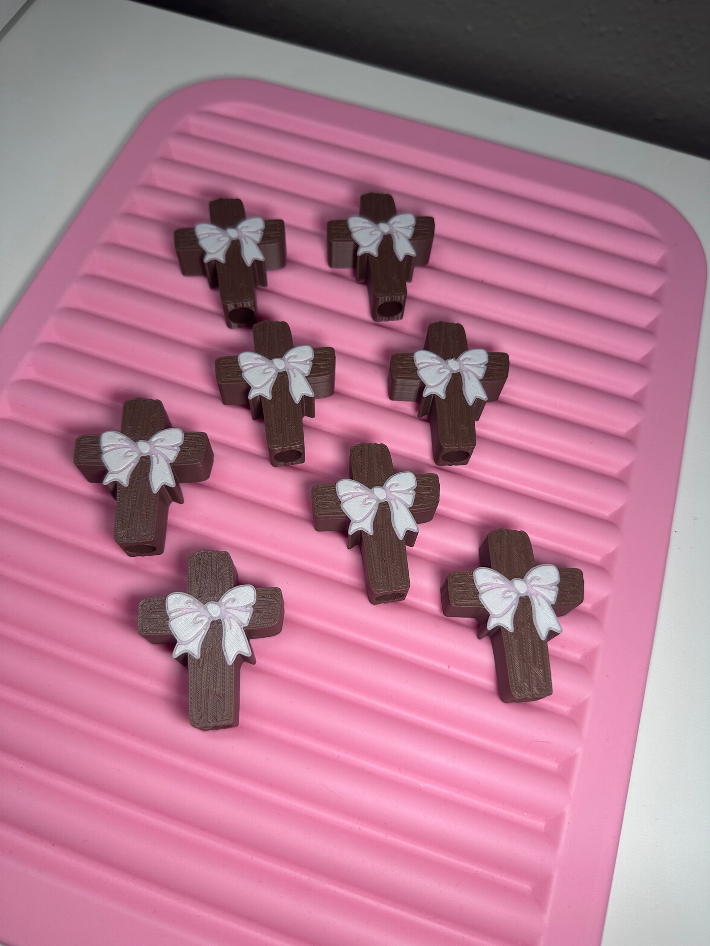 Faith Straw Topper
