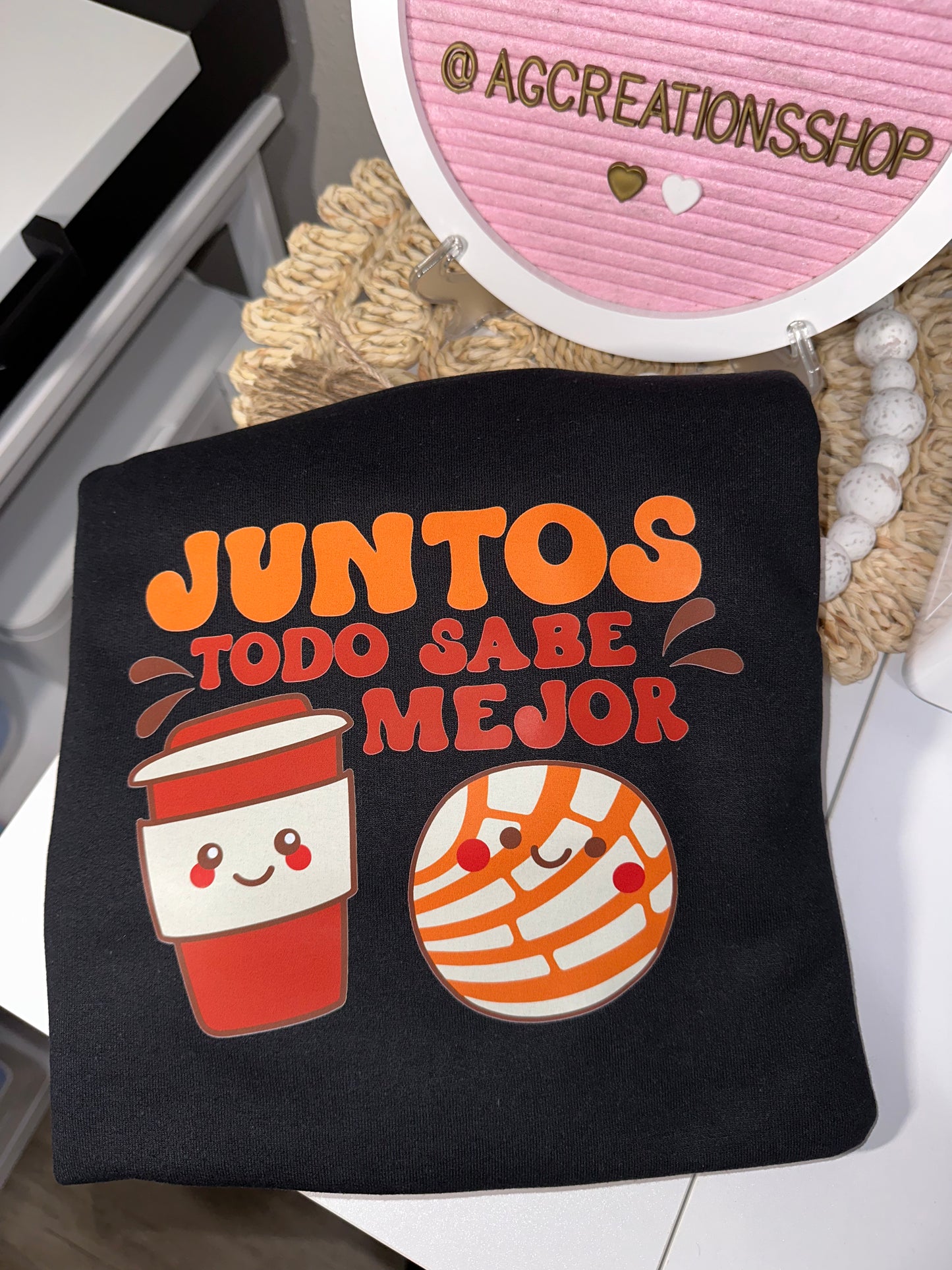 Juntos Crew Neck