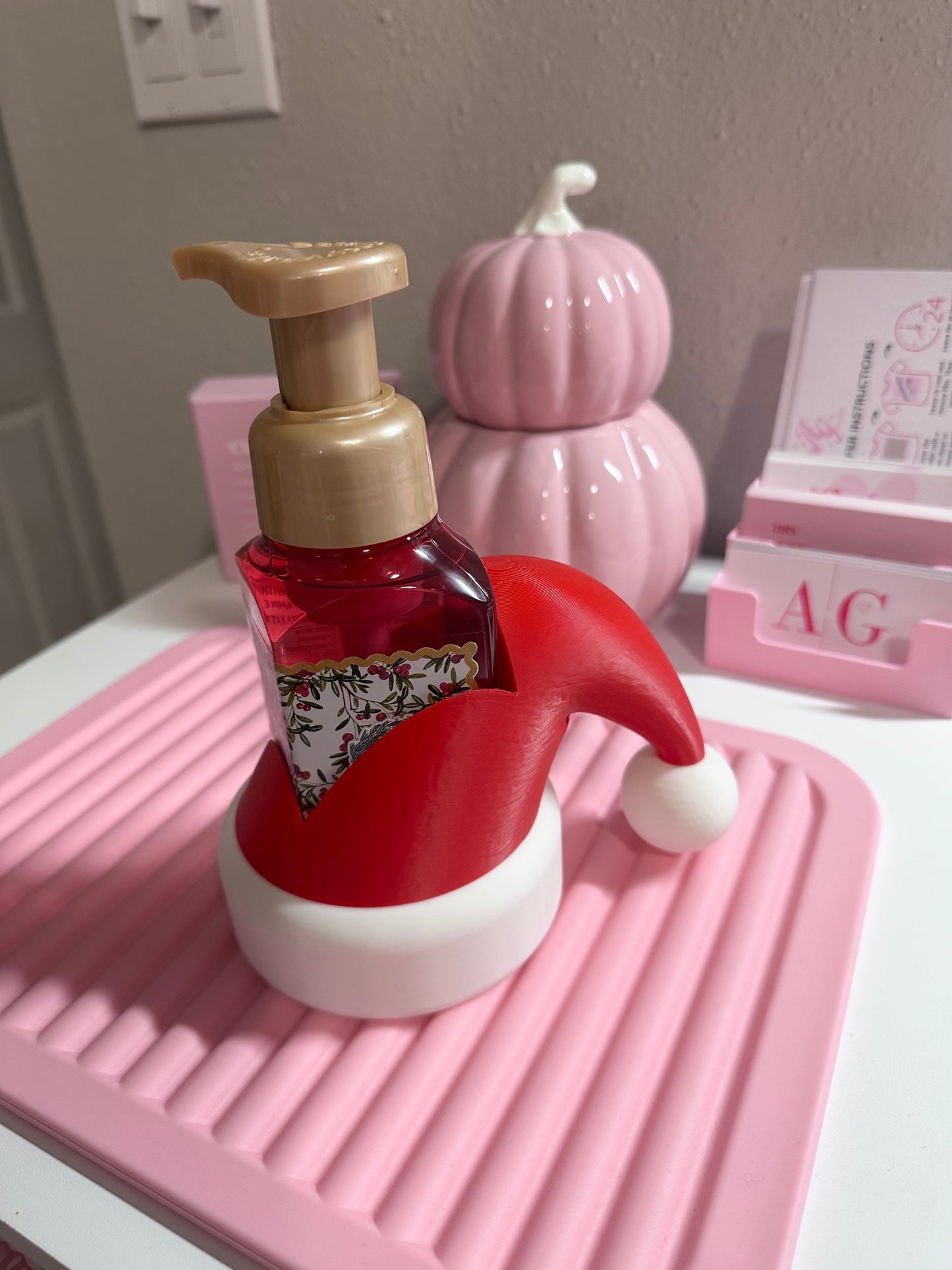 Santa Hat Soap Holder