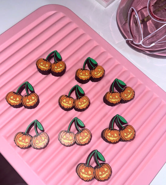 Pumpkin Cherry Straw Topper